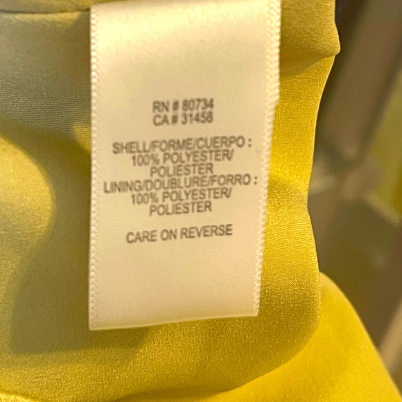 BCBGirls - Sleeveless Babydoll Mini Dress With Scoop Neck and Keyhole. Size S - Picture 8 of 9